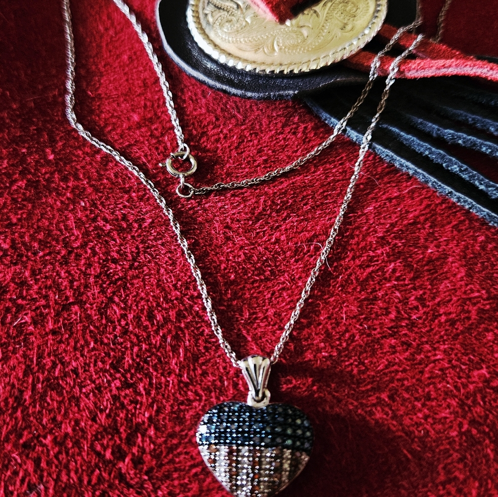 Macy's Diamond Flag Heart Pendant Necklace in 925 Sterling Silver 18"L NWT